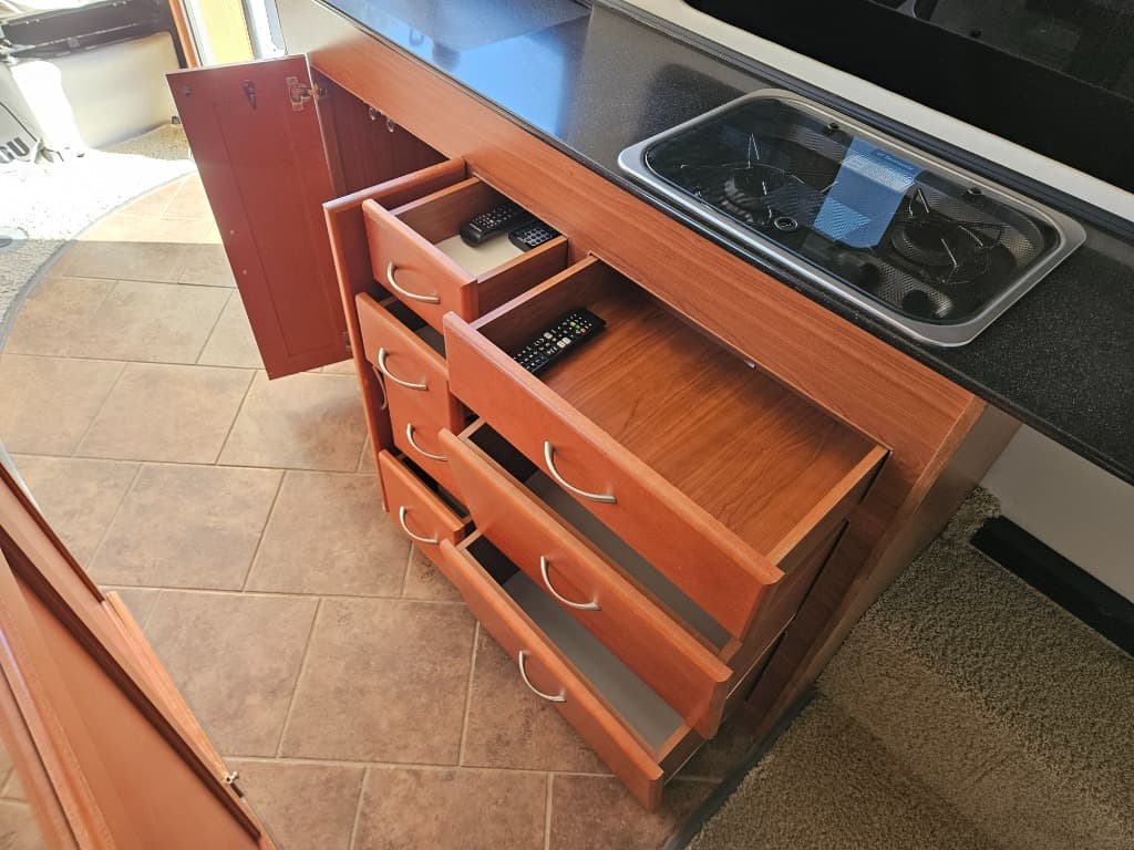 2008 Great West 2008 Great West Legend - thumbnail 18