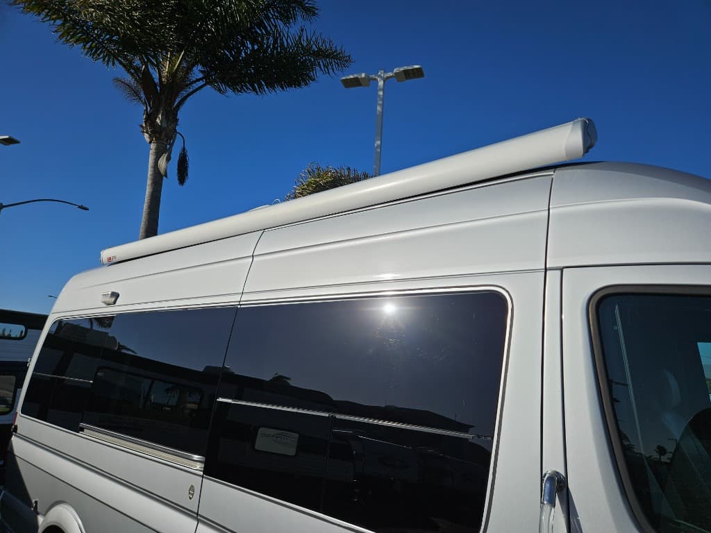 2008 Great West 2008 Great West Legend - thumbnail 34