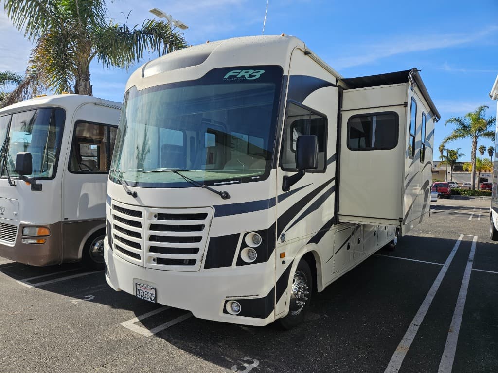 2021 Forest River 2021 Forest River FR3 - thumbnail 5