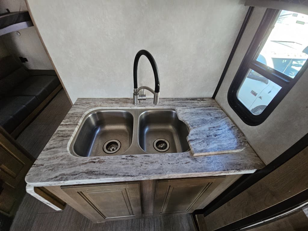 2021 Forest River 2021 Forest River FR3 - thumbnail 24