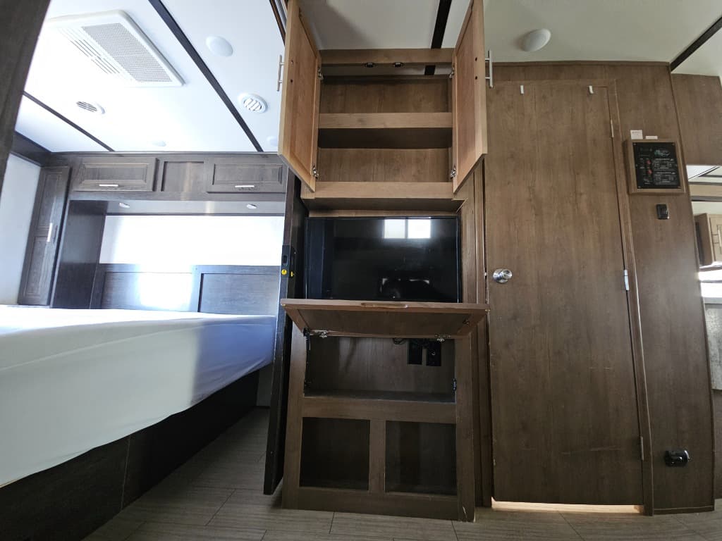 2021 Forest River 2021 Forest River FR3 - thumbnail 34