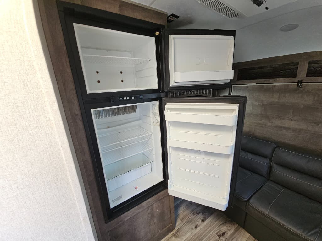 2022 Venture RV 2022 Venture RV Sonic Lite - thumbnail 8