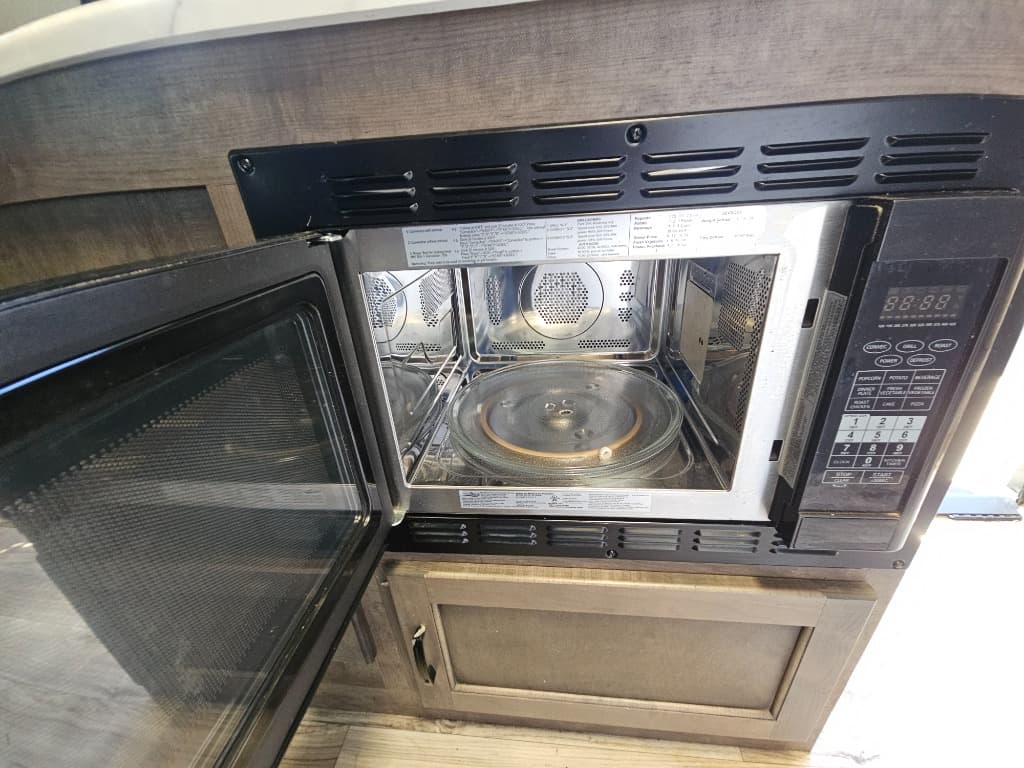 2022 Venture RV 2022 Venture RV Sonic Lite - thumbnail 18