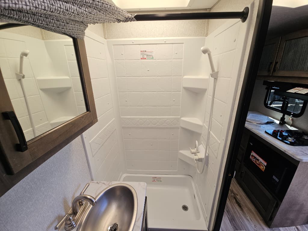 2022 Venture RV 2022 Venture RV Sonic Lite - thumbnail 27