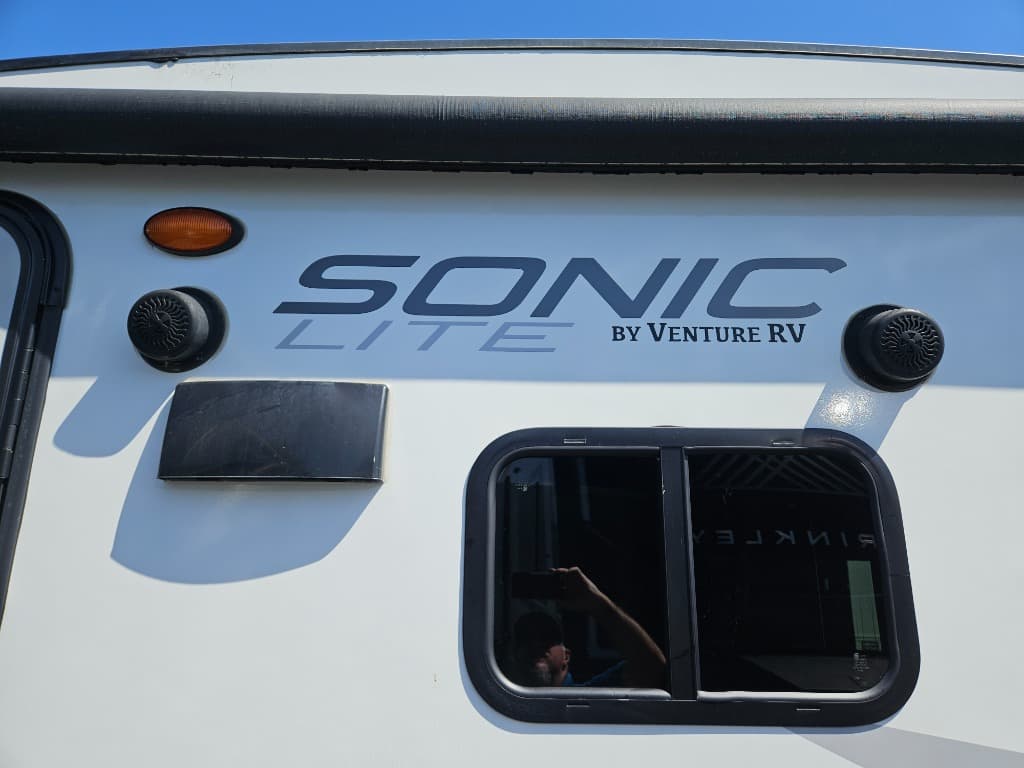 2022 Venture RV 2022 Venture RV Sonic Lite - thumbnail 32