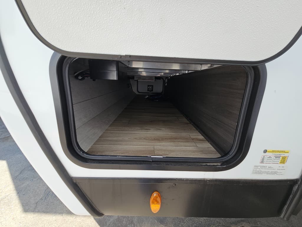 2026 Venture RV 2026 Venture RV SportTrek Touring Edition - thumbnail 45