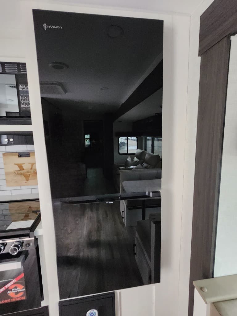 2026 Venture RV 2026 Venture RV SportTrek Touring Edition - thumbnail 17