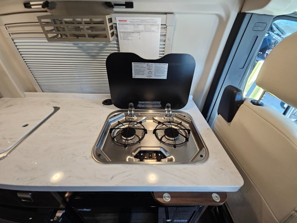 2025 Winnebago 2025 Winnebago Travato - thumbnail 35