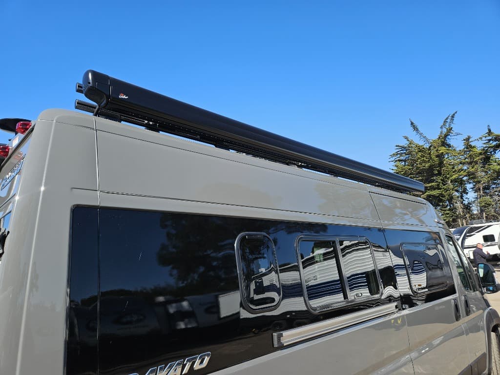 2025 Winnebago 2025 Winnebago Travato - thumbnail 45