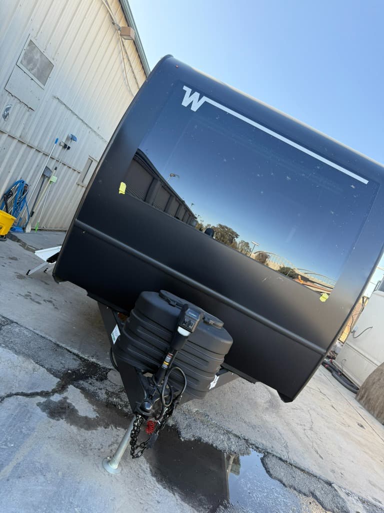 2026 Winnebago 2026 Winnebago Thrive - thumbnail 8