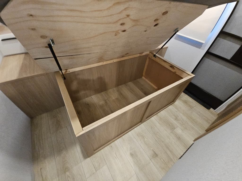 2026 Winnebago 2026 Winnebago Thrive - thumbnail 39