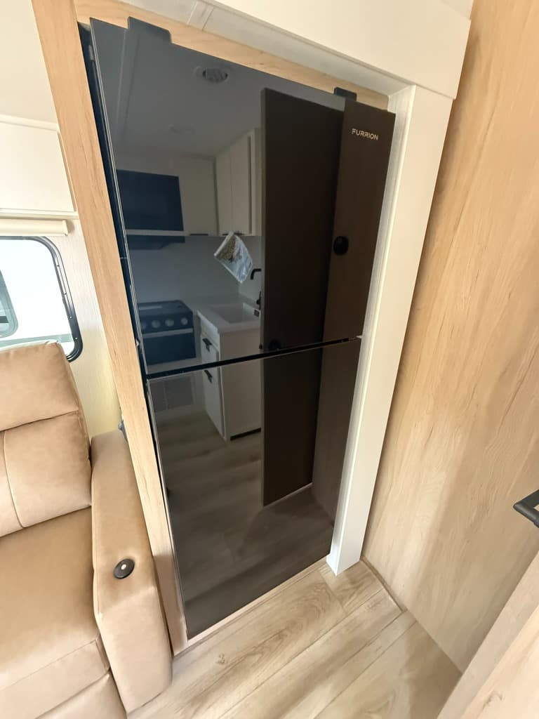 2026 Winnebago 2026 Winnebago Thrive - thumbnail 19