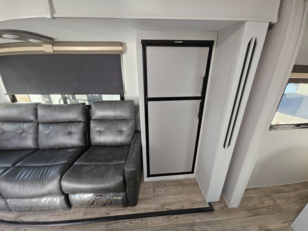 2022 Dutchmen 2022 Dutchmen Astoria - thumbnail 10