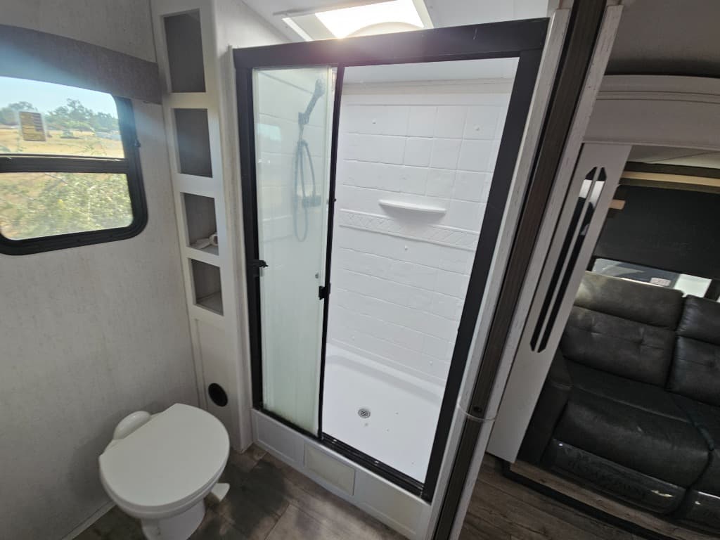 2022 Dutchmen 2022 Dutchmen Astoria - thumbnail 31