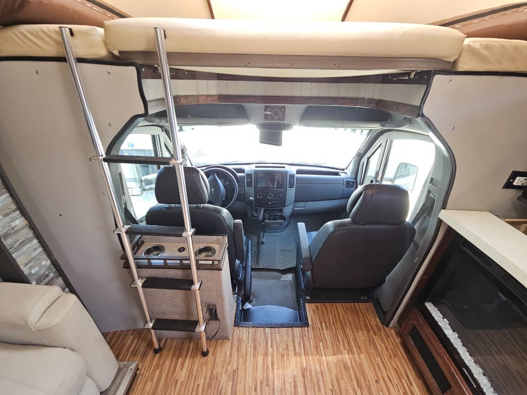 2009 Coachmen 2009 Coachmen Prism - thumbnail 23