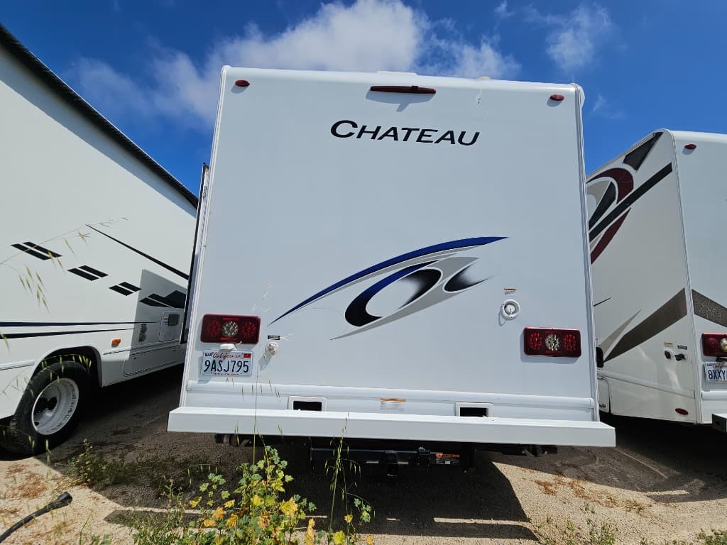 2022 Thor Motor Coach 2022 Thor Motor Coach Chateau - thumbnail 3