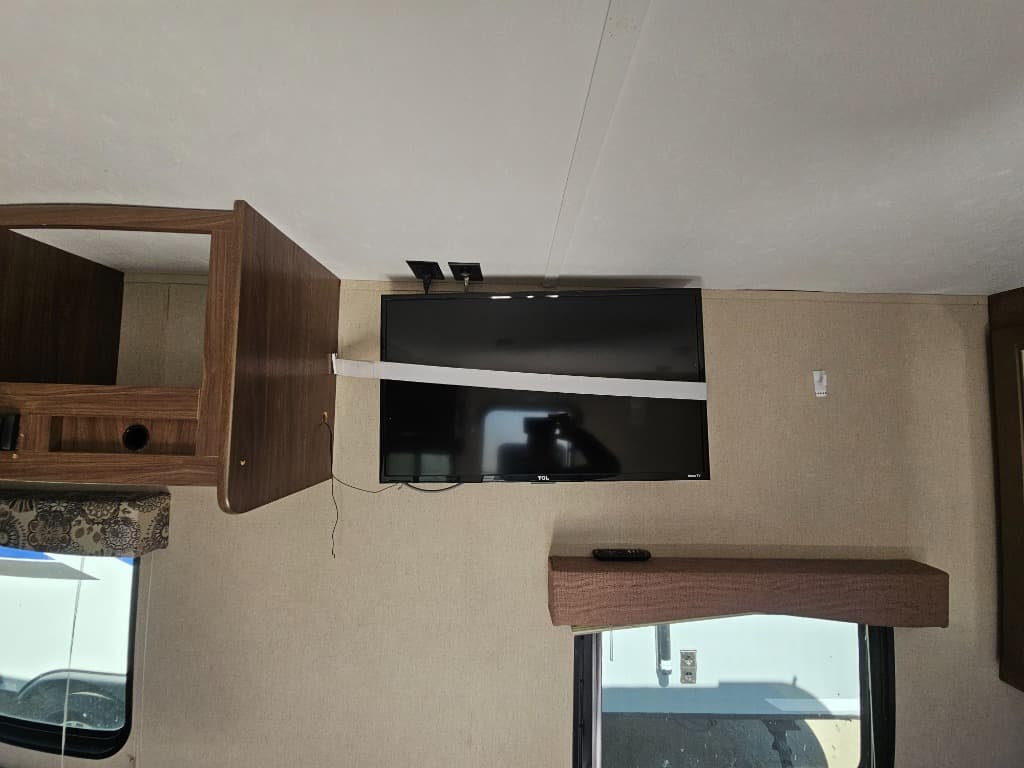 2018 Dutchmen 2018 Dutchmen Coleman Lantern - thumbnail 12