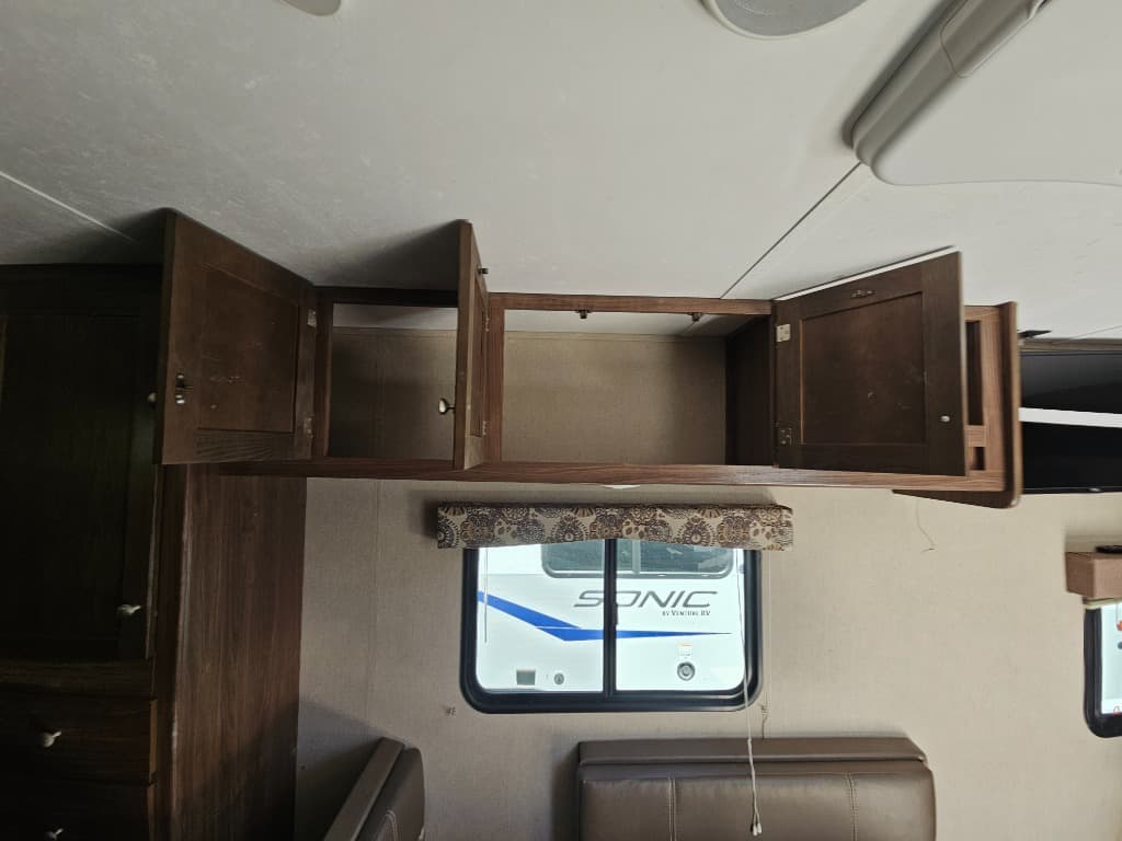 2018 Dutchmen 2018 Dutchmen Coleman Lantern - thumbnail 15