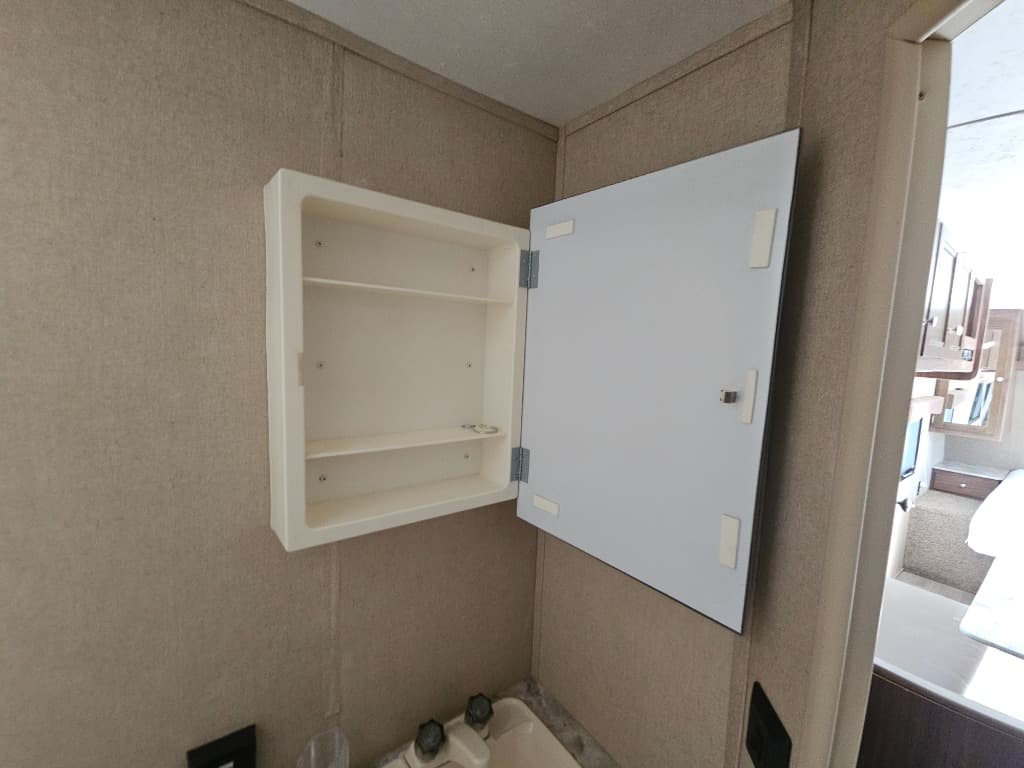 2018 Dutchmen 2018 Dutchmen Coleman Lantern - thumbnail 28