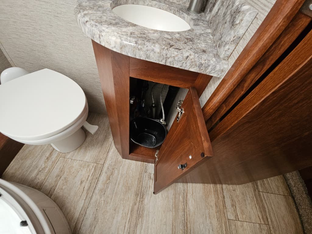 2019 Forest River 2019 Forest River Legacy SR - thumbnail 30