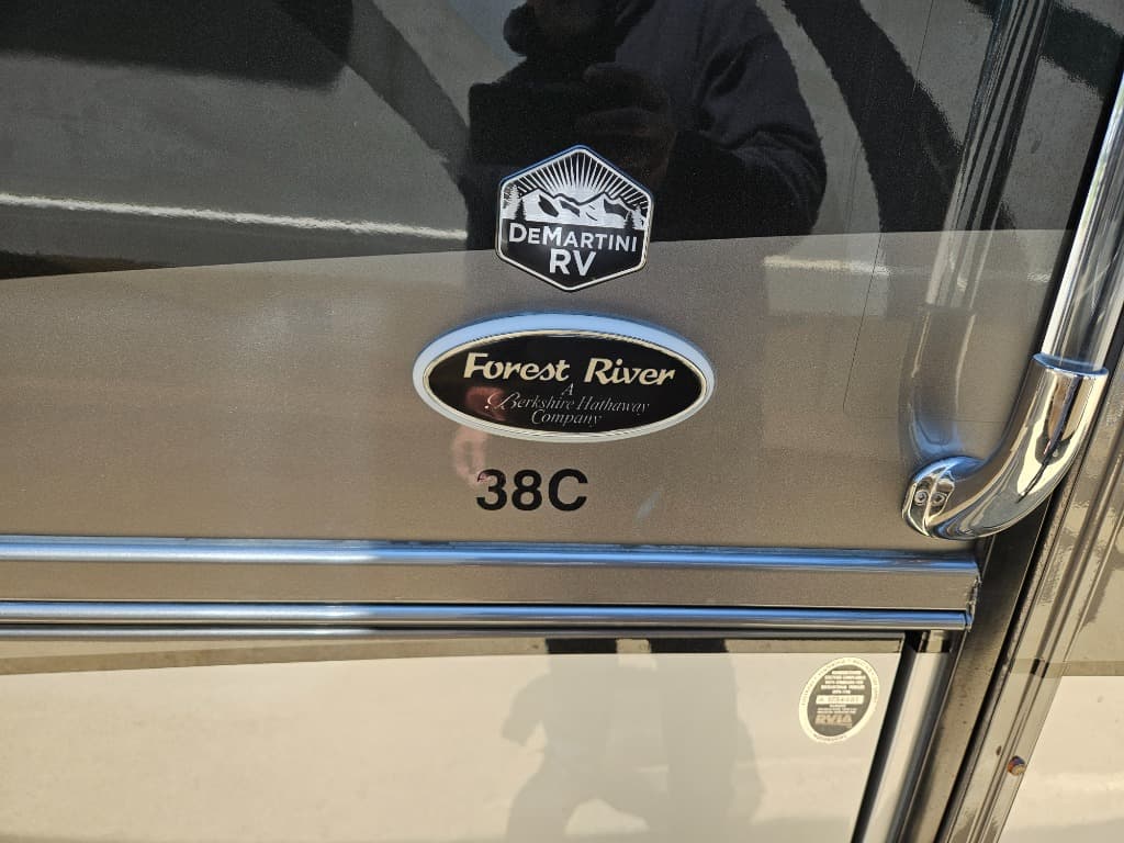 2019 Forest River 2019 Forest River Legacy SR - thumbnail 53