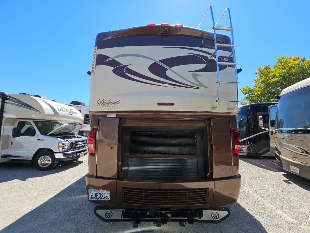 2008 Monaco RV 2008 Monaco RV Diplomat - thumbnail 3