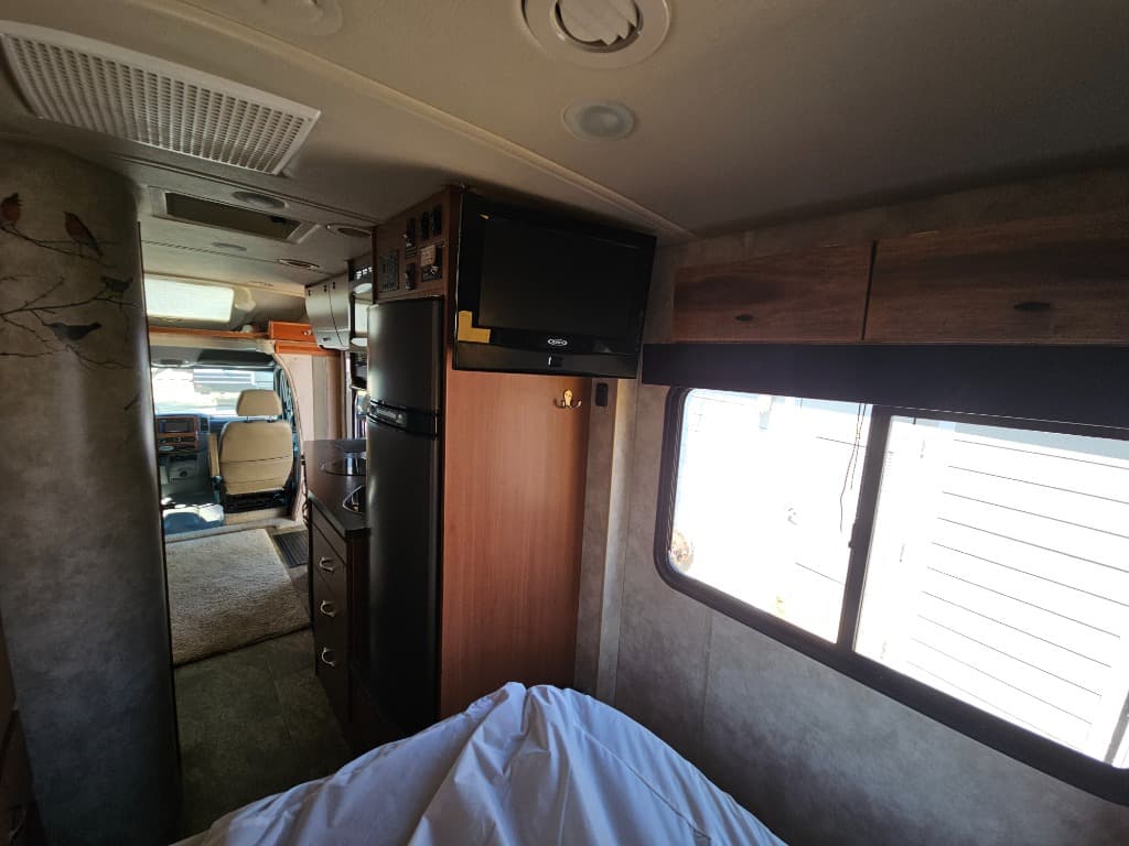 2011 Winnebago 2011 Winnebago View Profile - thumbnail 44