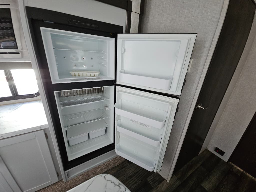 2020 Keystone RV 2020 Keystone RV Bullet - thumbnail 10