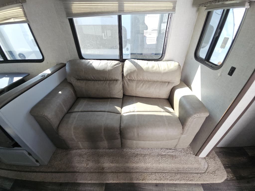 2020 Keystone RV 2020 Keystone RV Bullet - thumbnail 19