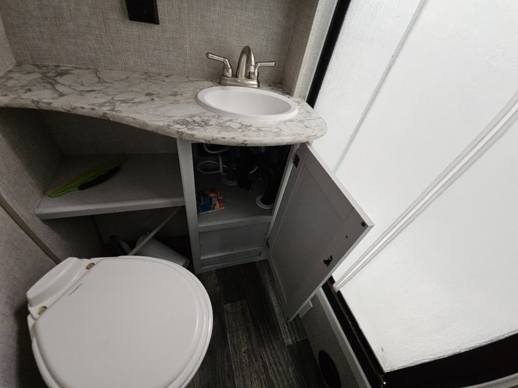 2020 Keystone RV 2020 Keystone RV Bullet - thumbnail 36