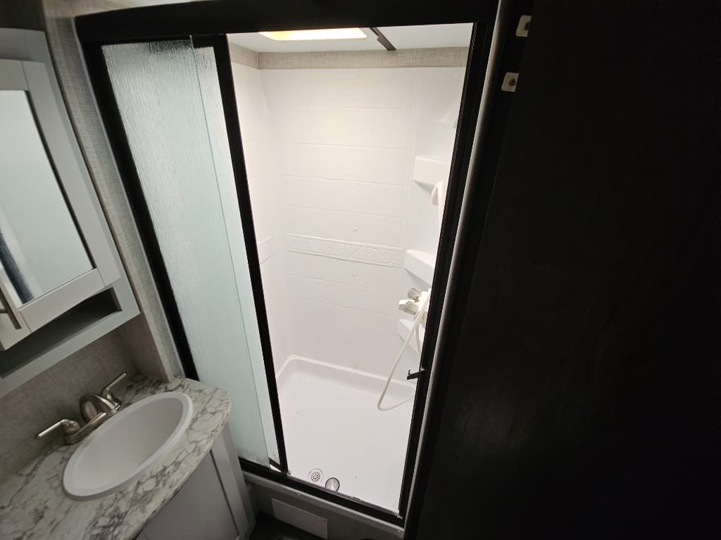 2020 Keystone RV 2020 Keystone RV Bullet - thumbnail 37