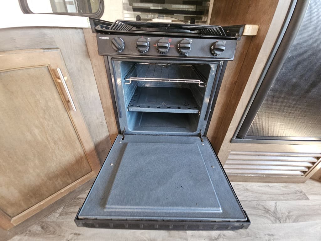 2018 Keystone RV 2018 Keystone RV Cougar Half-Ton  - thumbnail 22