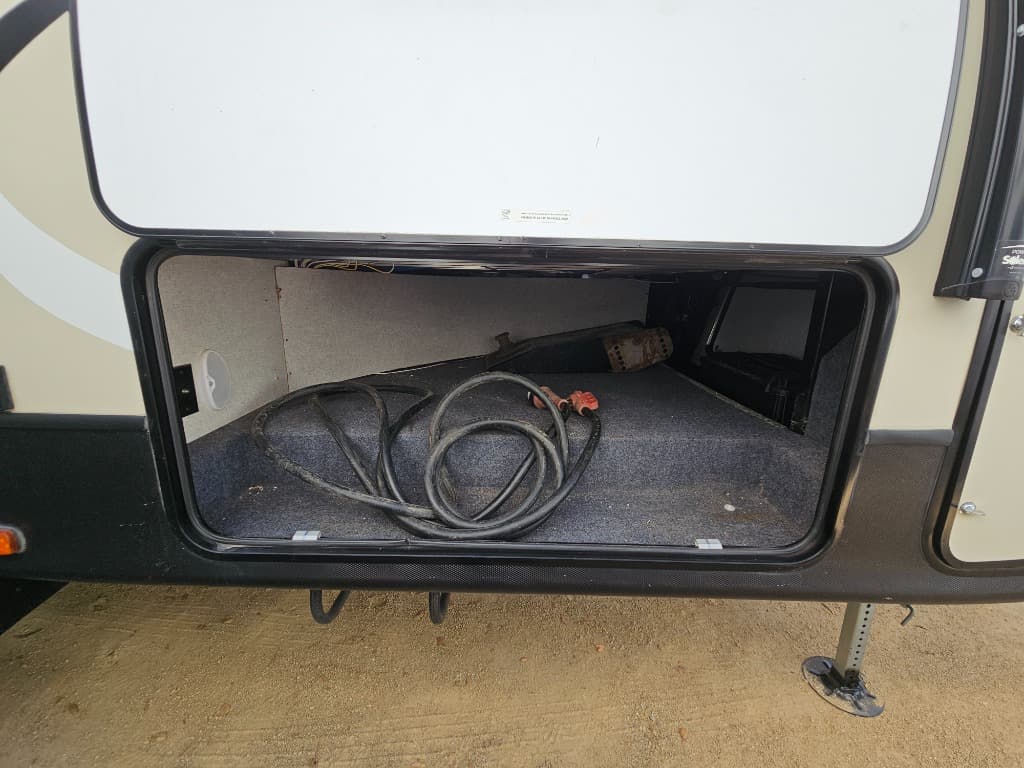 2018 Keystone RV 2018 Keystone RV Cougar Half-Ton  - thumbnail 43