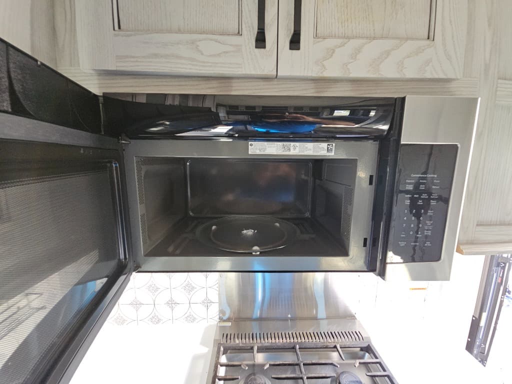 2023 Keystone RV 2023 Keystone RV Montana High Country - thumbnail 29