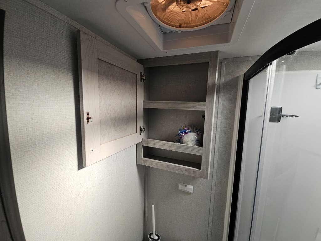 2023 Keystone RV 2023 Keystone RV Montana High Country - thumbnail 38