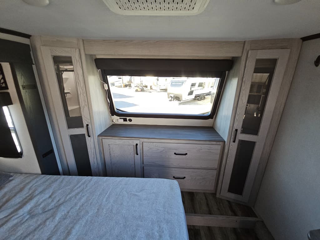 2023 Keystone RV 2023 Keystone RV Montana High Country - thumbnail 48