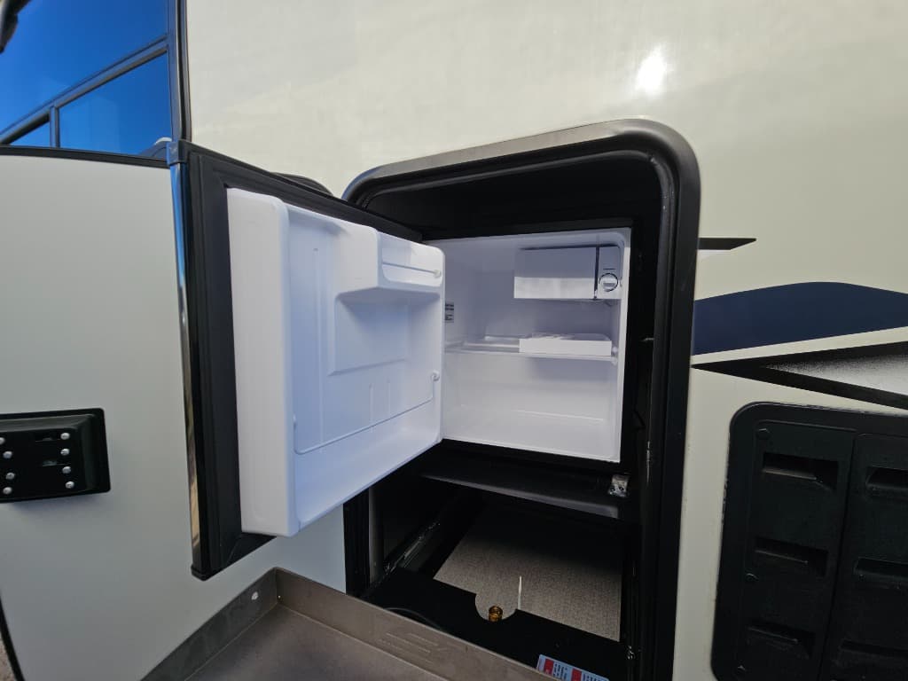 2023 Keystone RV 2023 Keystone RV Montana High Country - thumbnail 59