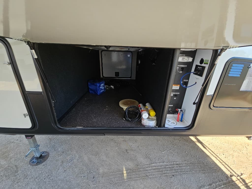 2023 Keystone RV 2023 Keystone RV Montana High Country - thumbnail 64