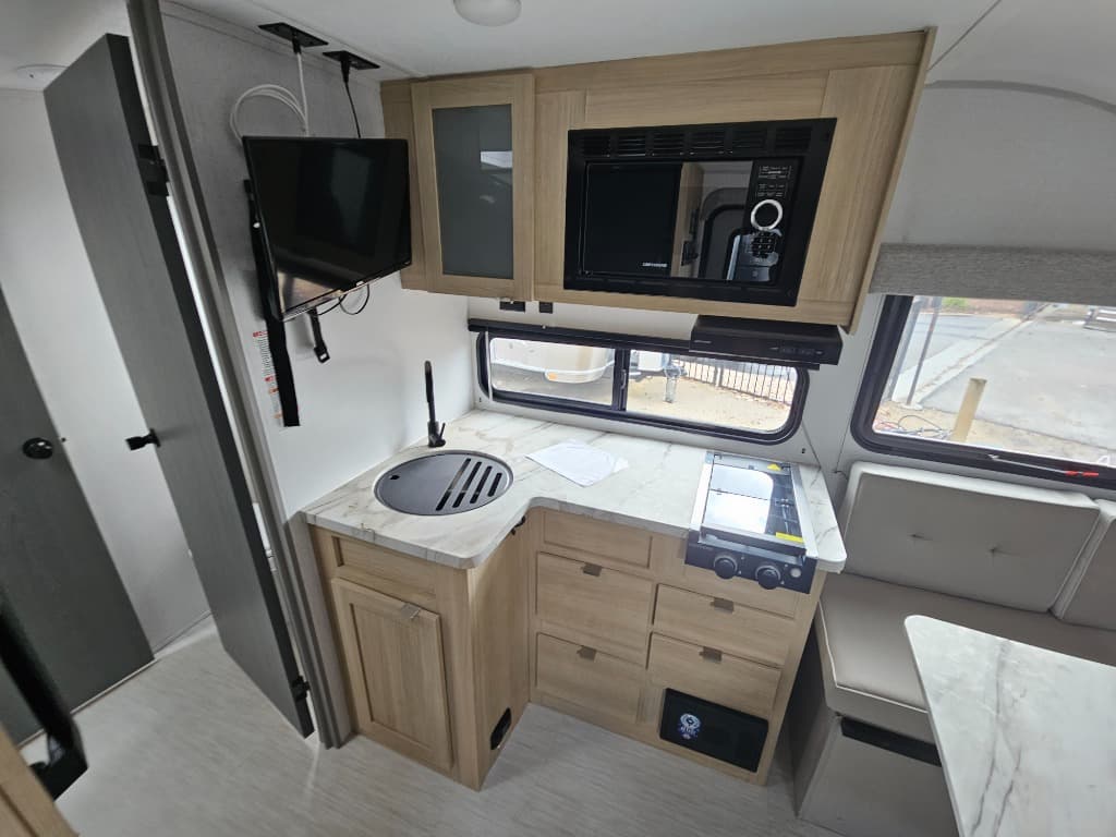 2023 Forest River 2023 Forest River Salem FSX - thumbnail 11