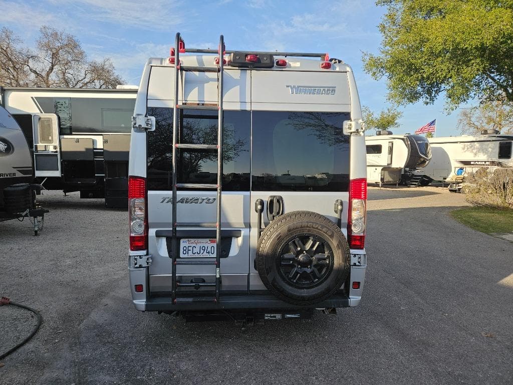 2019 Winnebago 2019 Winnebago Travato - thumbnail 4