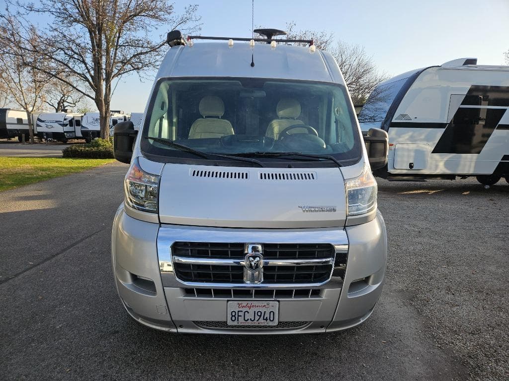 2019 Winnebago 2019 Winnebago Travato - thumbnail 7