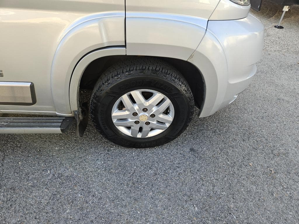 2019 Winnebago 2019 Winnebago Travato - thumbnail 29