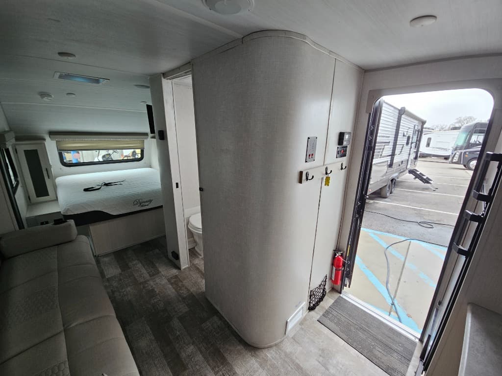 2021 Forest River 2021 Forest River R-Pod - thumbnail 6