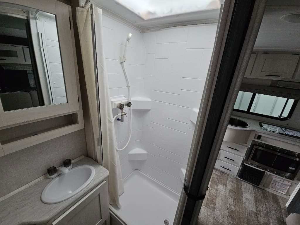 2021 Forest River 2021 Forest River R-Pod - thumbnail 8