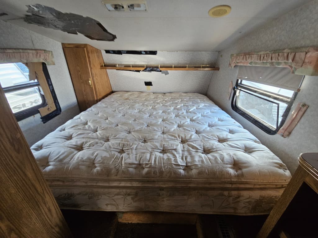 1994 Fleetwood RV 1994 Fleetwood RV Wilderness - thumbnail 13