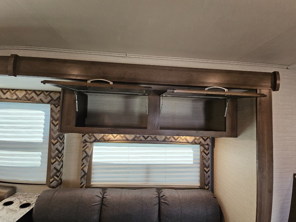 2018 Jayco 2018 Jayco Redhawk - thumbnail 18