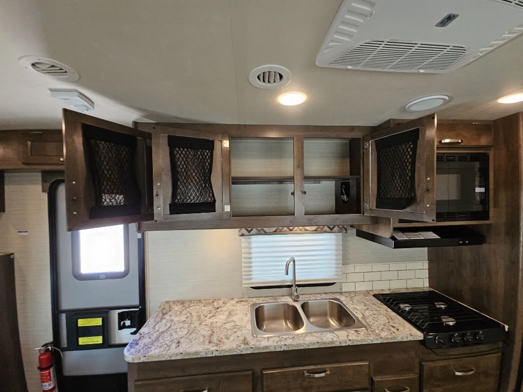 2018 Jayco 2018 Jayco Redhawk - thumbnail 24