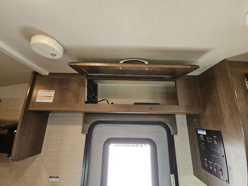 2018 Jayco 2018 Jayco Redhawk - thumbnail 26