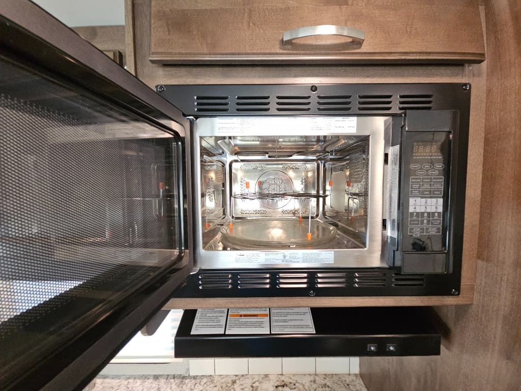 2018 Jayco 2018 Jayco Redhawk - thumbnail 27