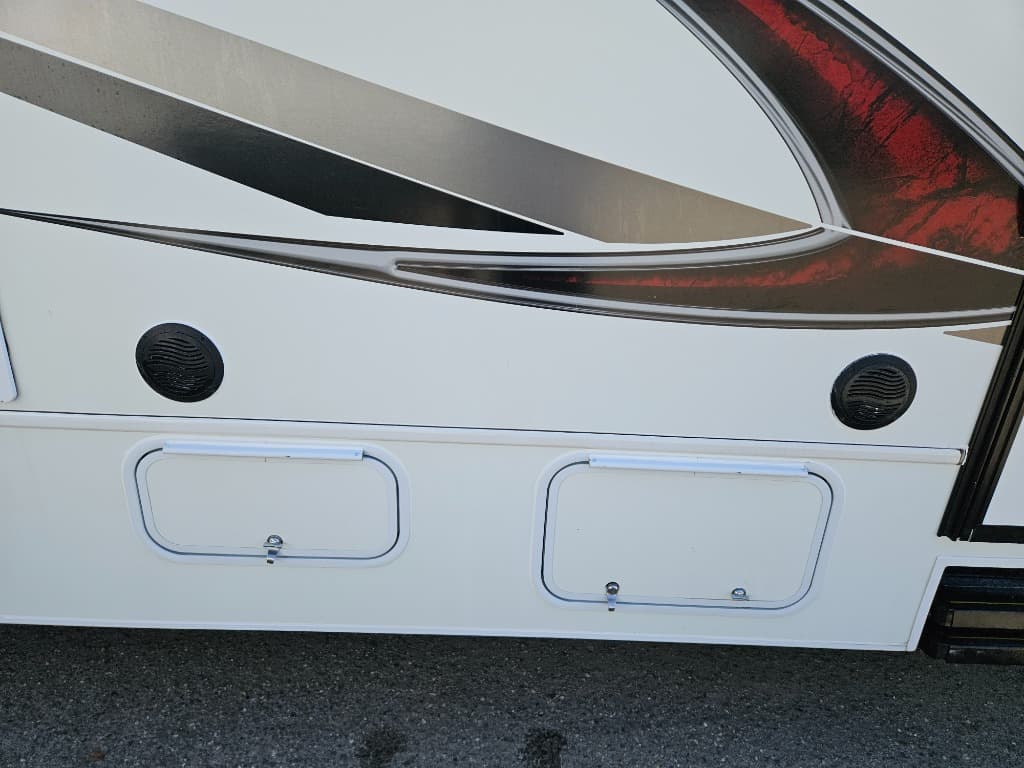 2018 Jayco 2018 Jayco Redhawk - thumbnail 47